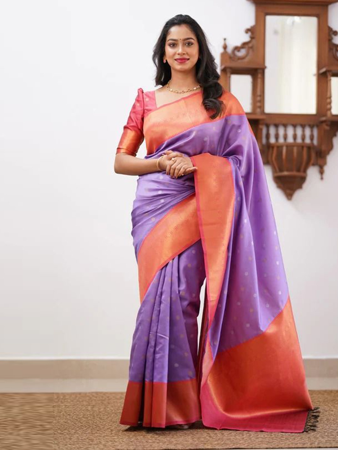 

revika Zari Woven Pure Silk Kanjeevaram Saree, Lavender