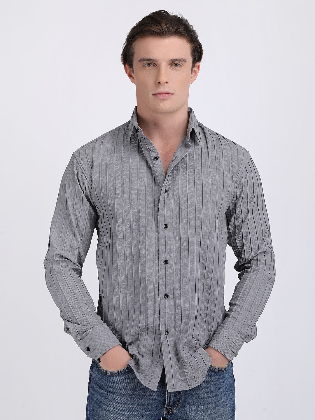 

The Roy Men Comfort Slim Fit Opaque Striped Casual Shirt, Grey