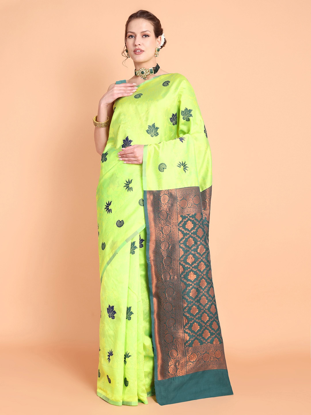 

Visit Wear Ethnic Motif Zari Woven Pure Silk Kanjeevaram Saree, Lime green