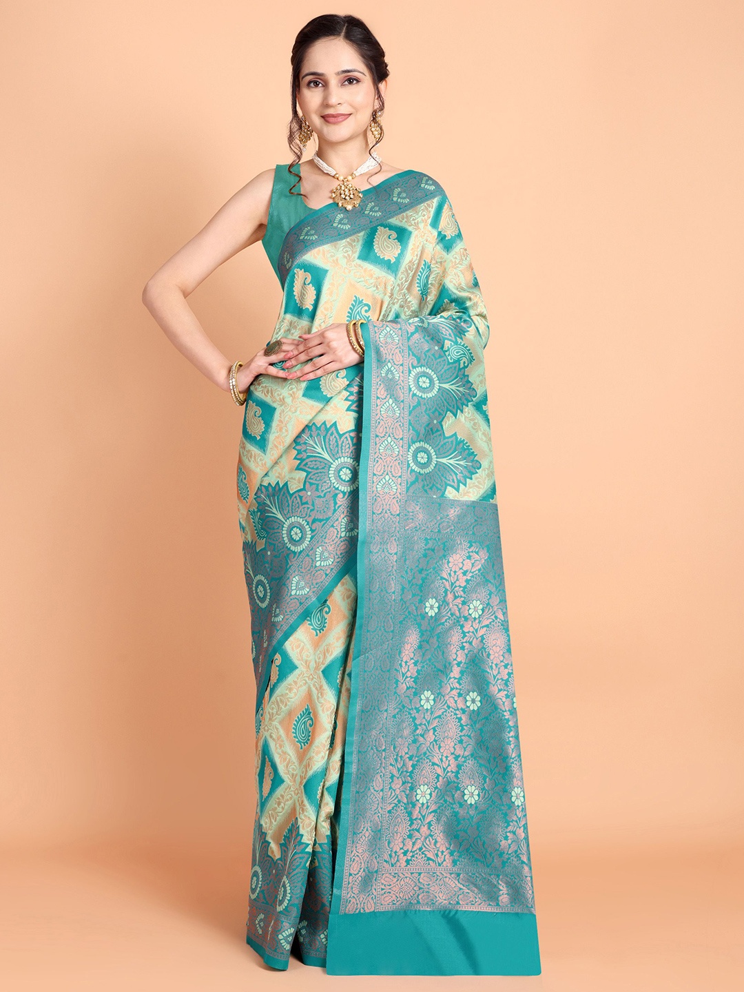 

Visit Wear Woven Design Zari Pure Silk Kanjeevaram Saree, Green