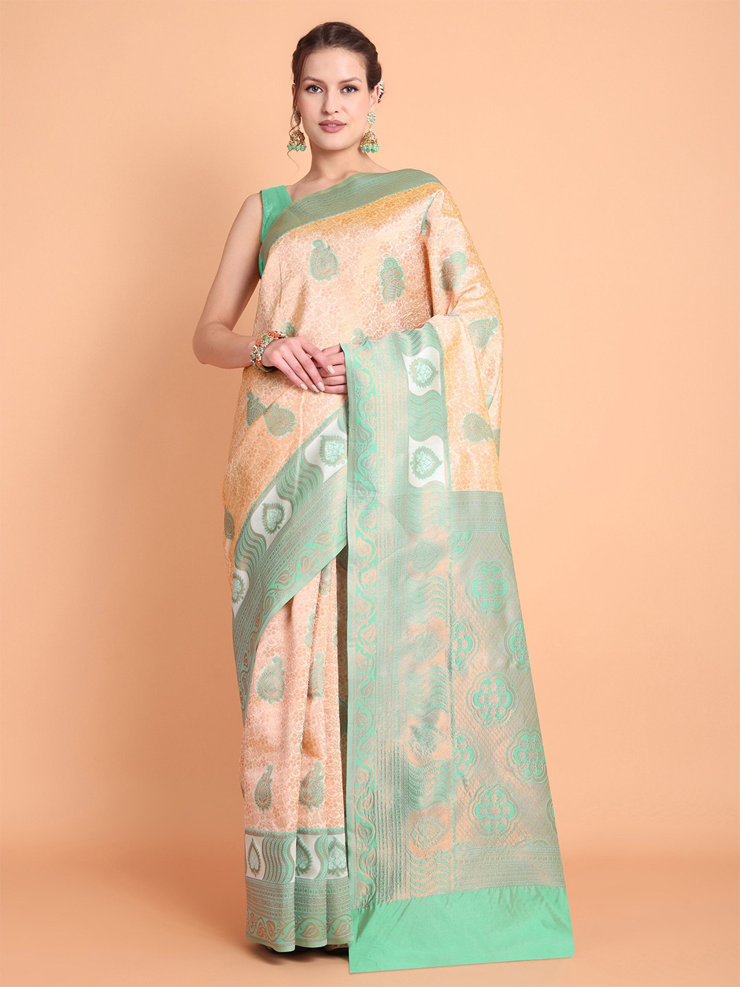 

Visit Wear Woven Design Zari Pure Silk Kanjeevaram Saree, Green