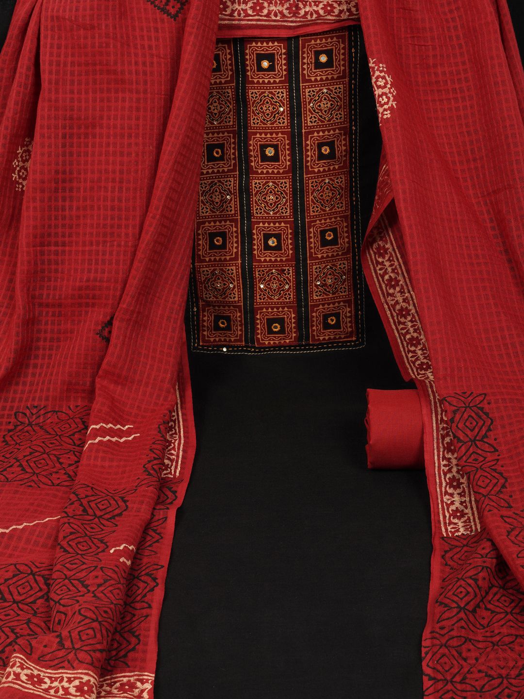 

KAMI KUBI Ethnic Motifs Printed Mirror Work Pure Cotton Unstitched Dress Material, Black