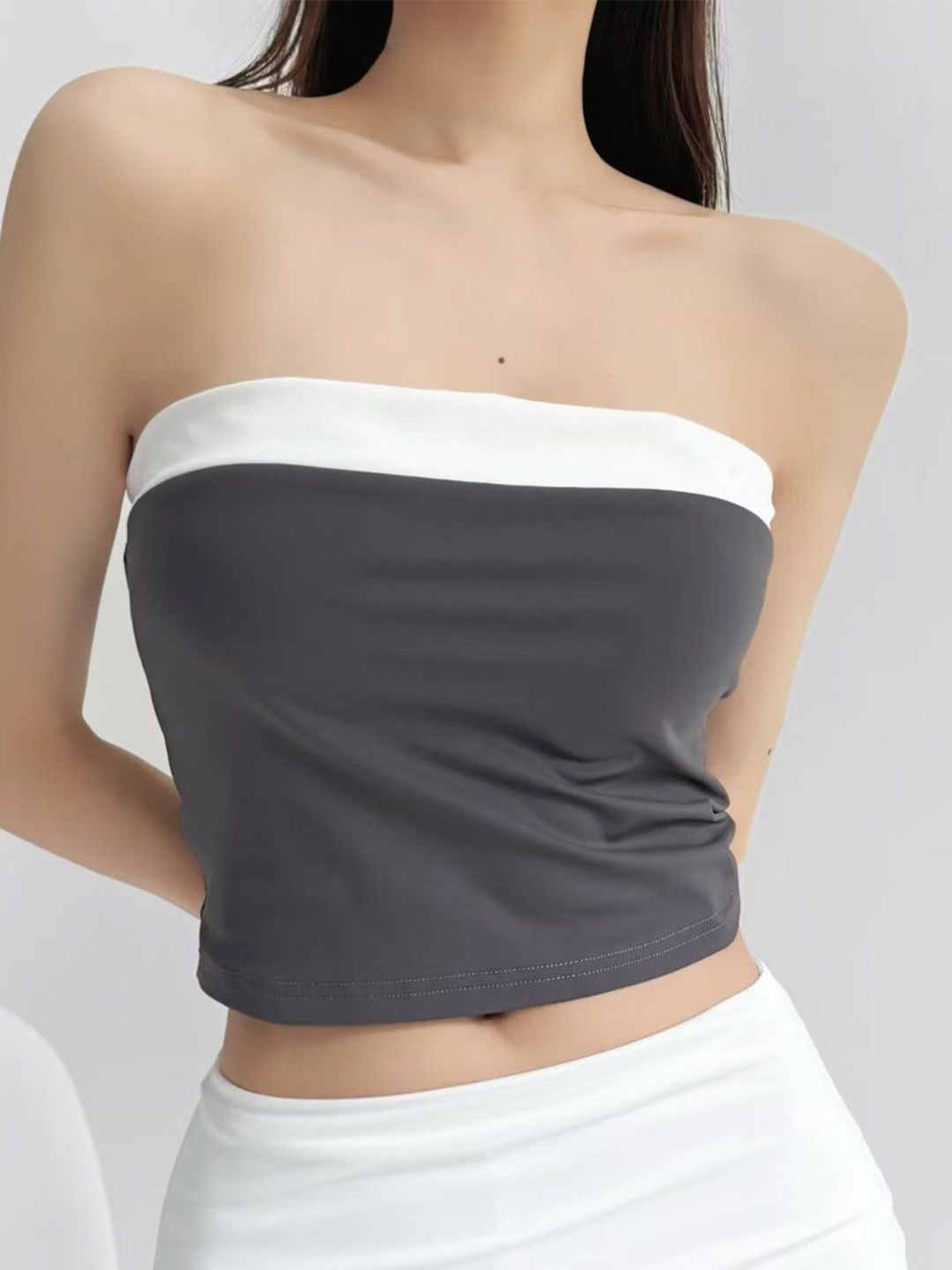 

LULU & SKY Solid Tube Top, Grey
