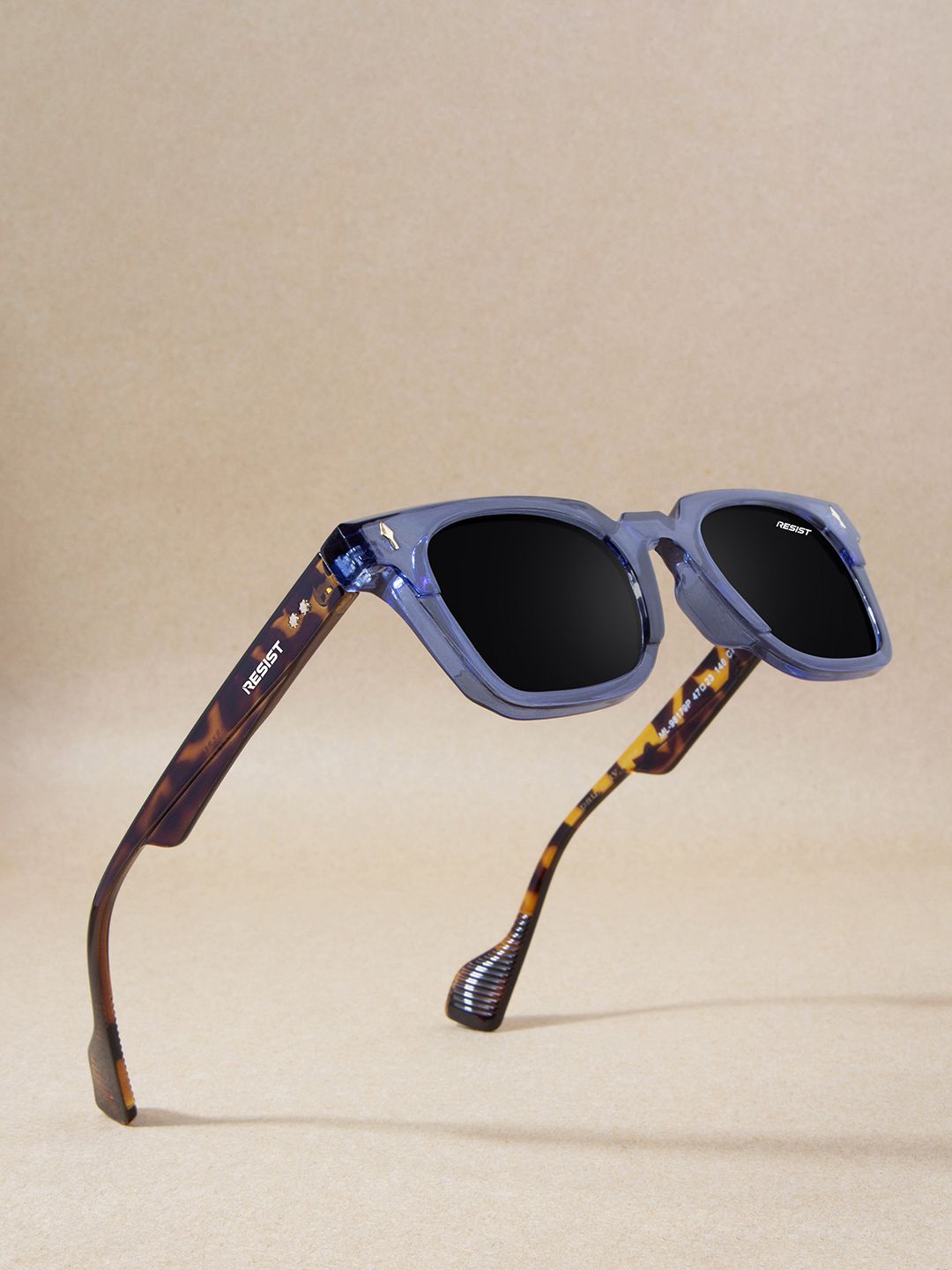 

RESIST EYEWEAR Unisex Wayfarer Sunglasses with Polarised Lens, Black