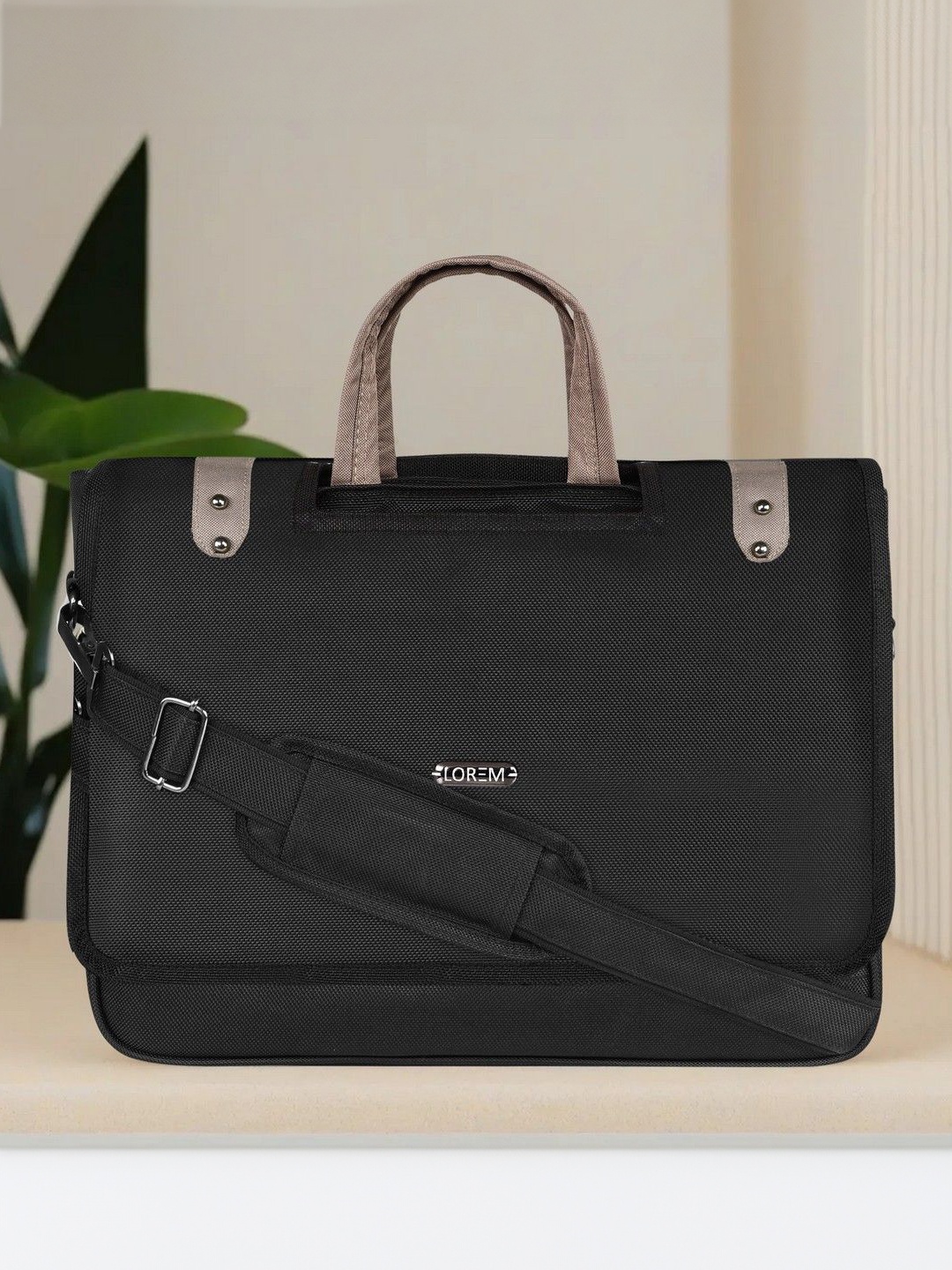 

LOREM Men Textured Laptop Bag, Black