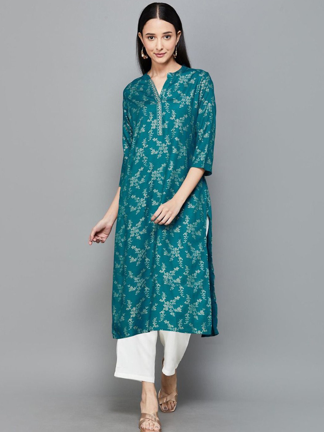 

KALINI Floral Printed Mandarin Collar Straight Kurta with Palazzo, Green