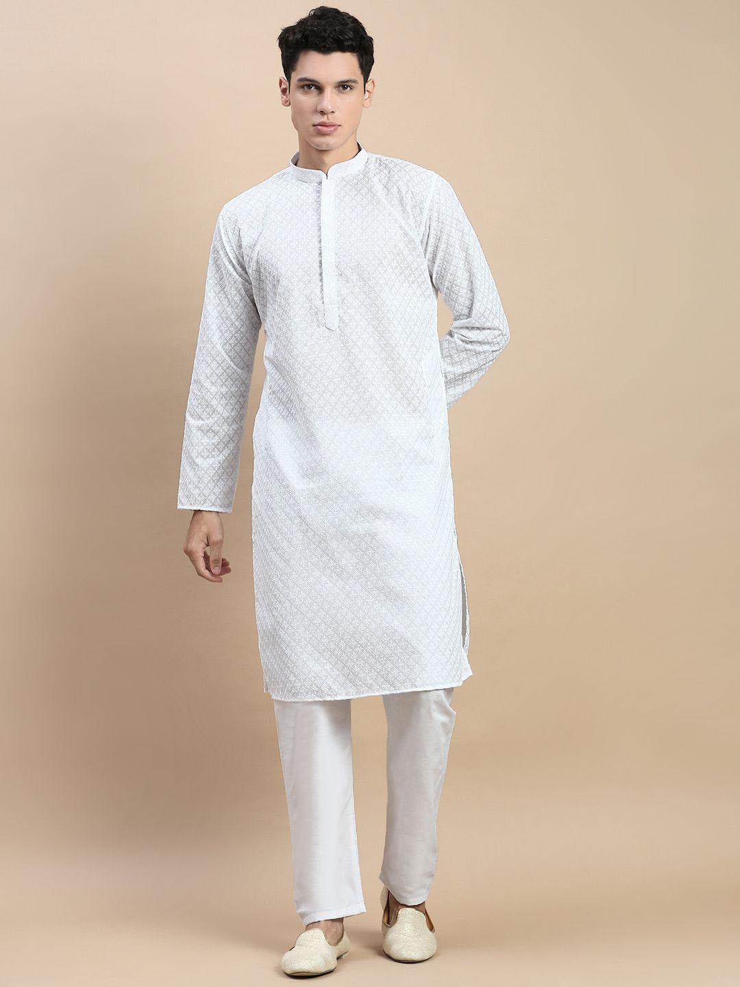 

Rishika Geometric Embroidered Sequinned Work Pure Cotton Straight Kurta, White