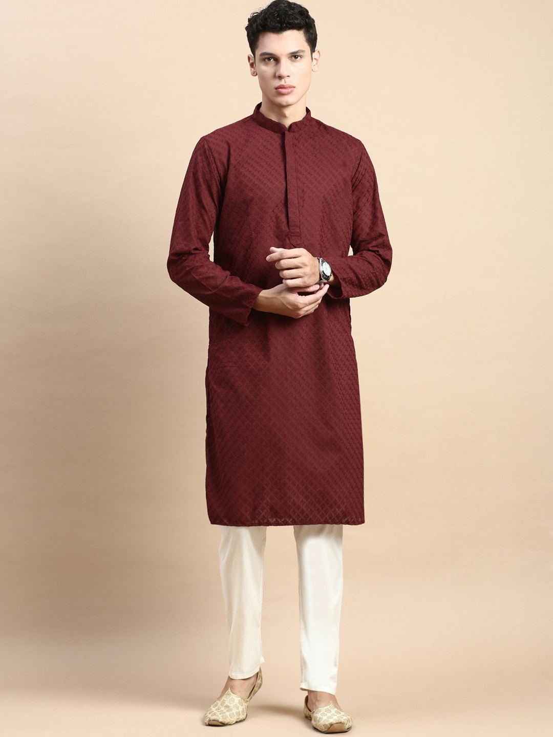 

Rishika Ethnic Motifs Embroidered Thread Work Cotton Straight Kurta, Maroon
