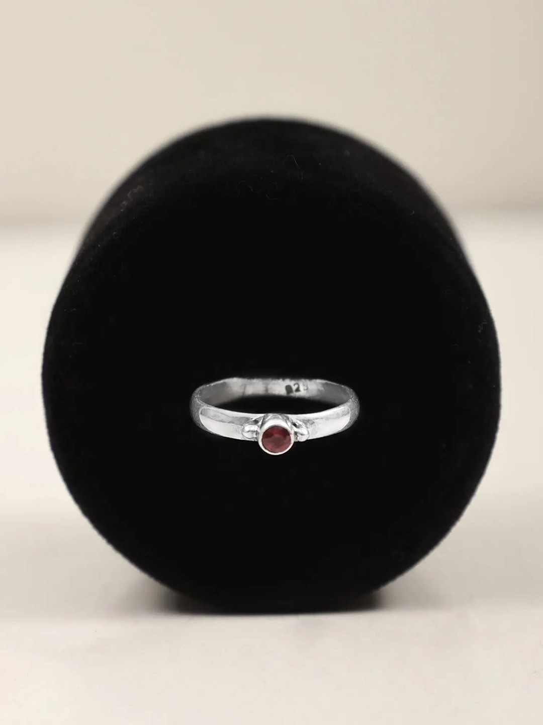 

Exotic India Garnet Gemstone Sterling Silver Ring