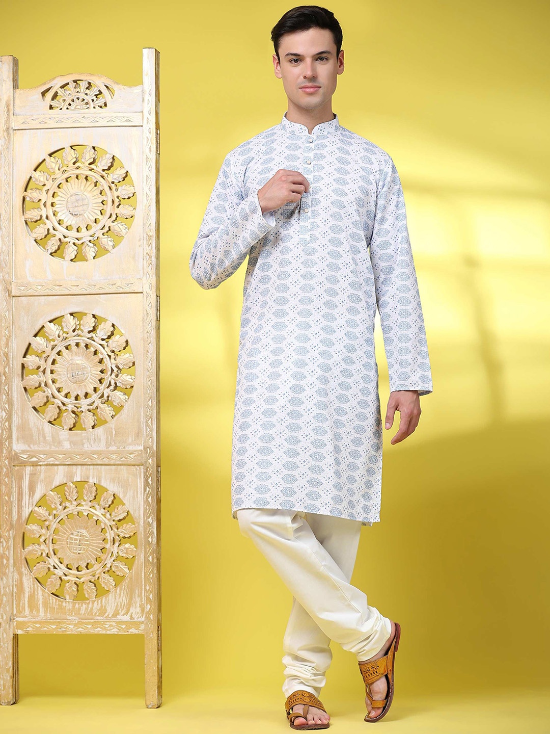 

Enciger Ethnic Motifs Woven Design Kurta with Churidar, Blue