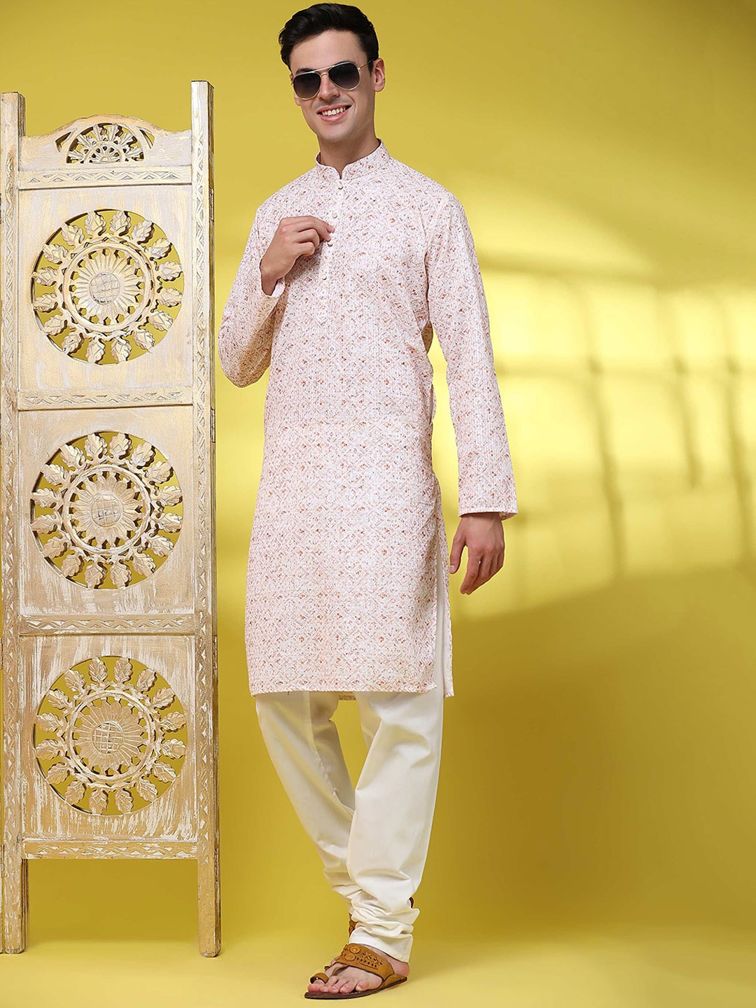 

Enciger Ethnic Motifs Embroidered Regular Kurta with Churidar, Orange
