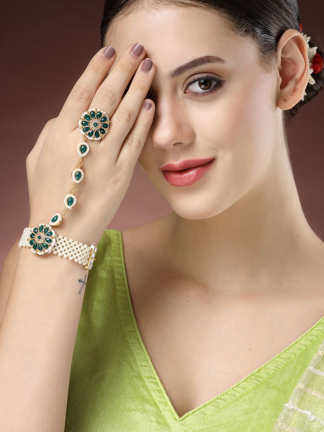 

NVR Gold Plated Artificial Stones and Beads Ring Bracelet