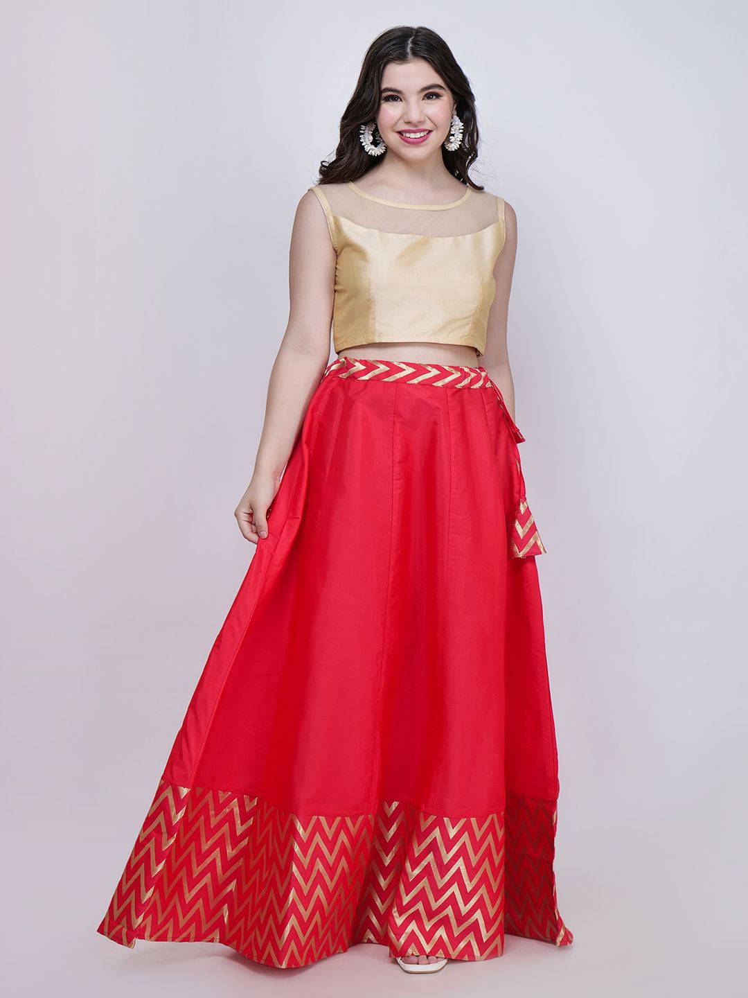 

Frolic Rolic Silk Blouse & Zig Zag Jacquard Border Silk Skirt Set, Beige