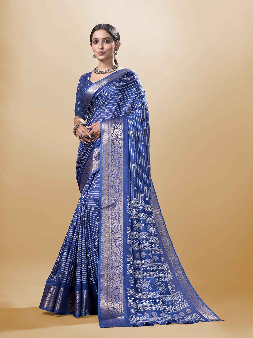 

Sanwariya Silk Floral Printed Zari Chanderi Saree, Navy blue