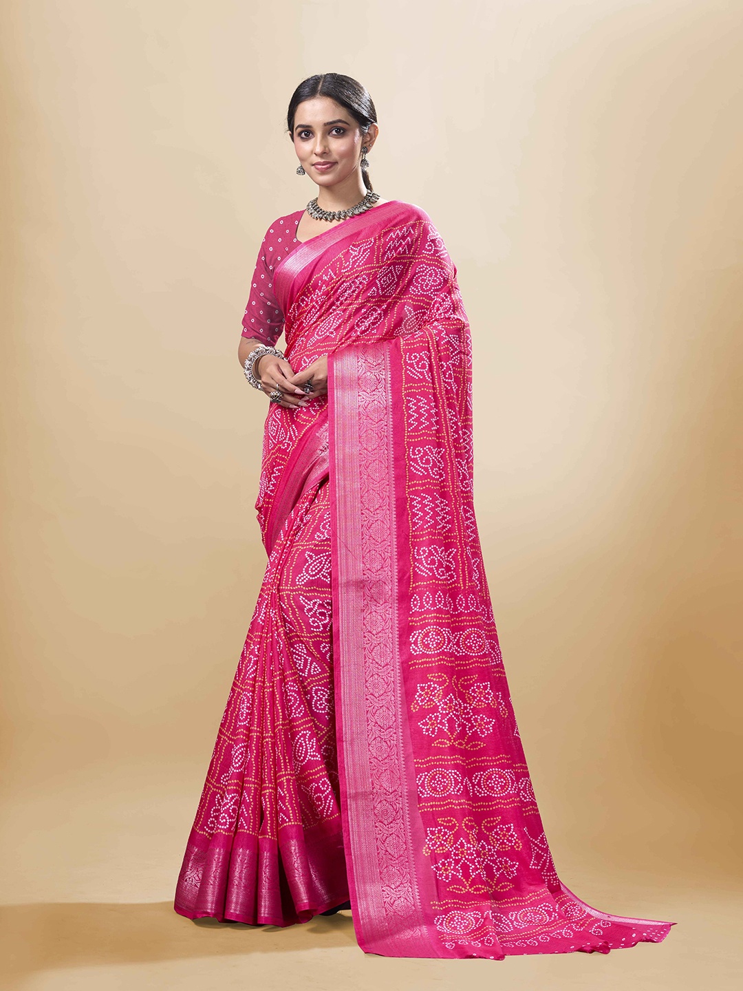 

Sanwariya Silk Zari Bandhani Traditional Saree, Pink