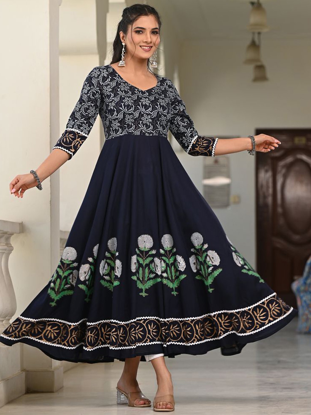 

Indi INSIDE Floral Block Printed Anarkali Kurta, Black