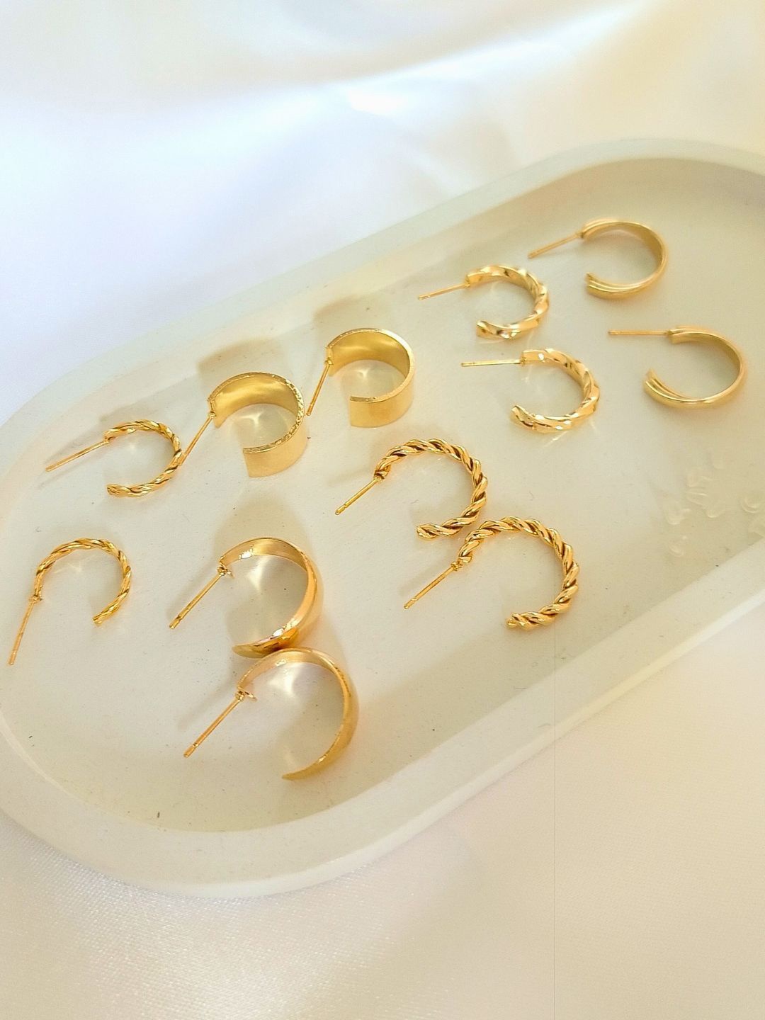 

DressBerry Set Of 6 Gold-Plated Stainless Steel Half Hoop Earrings