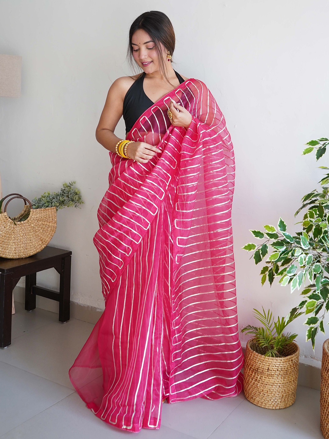 

VAMSEE Striped Embroidered Organza Saree, Red