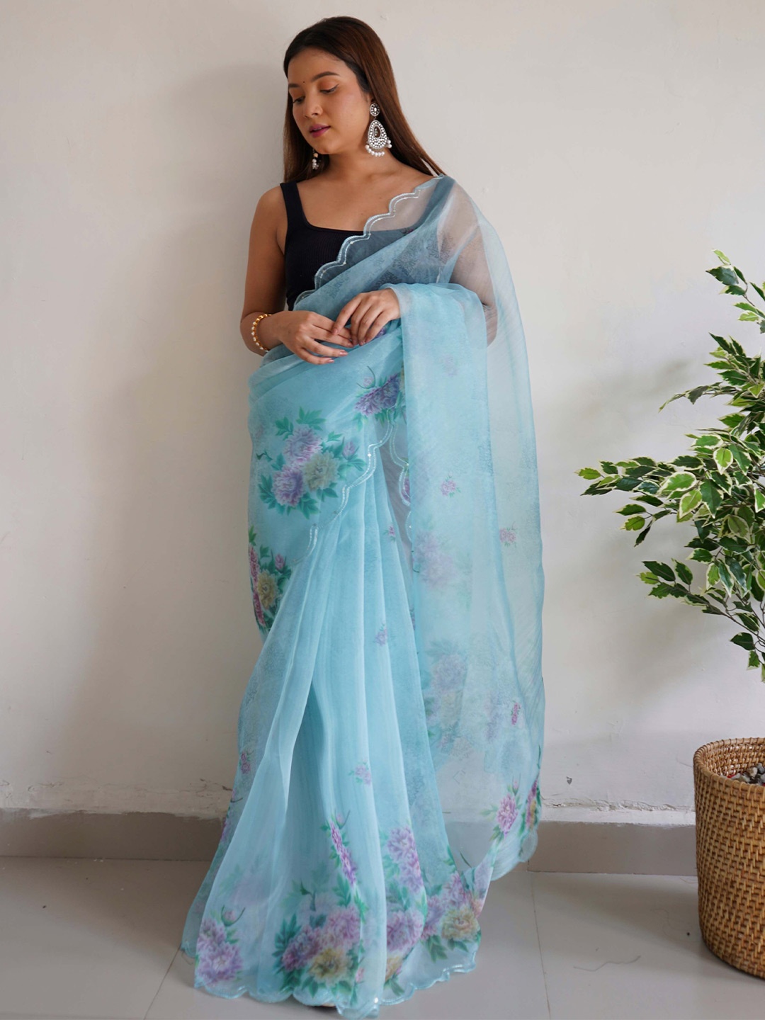 

VAMSEE Floral Embroidered Organza Saree, Turquoise blue