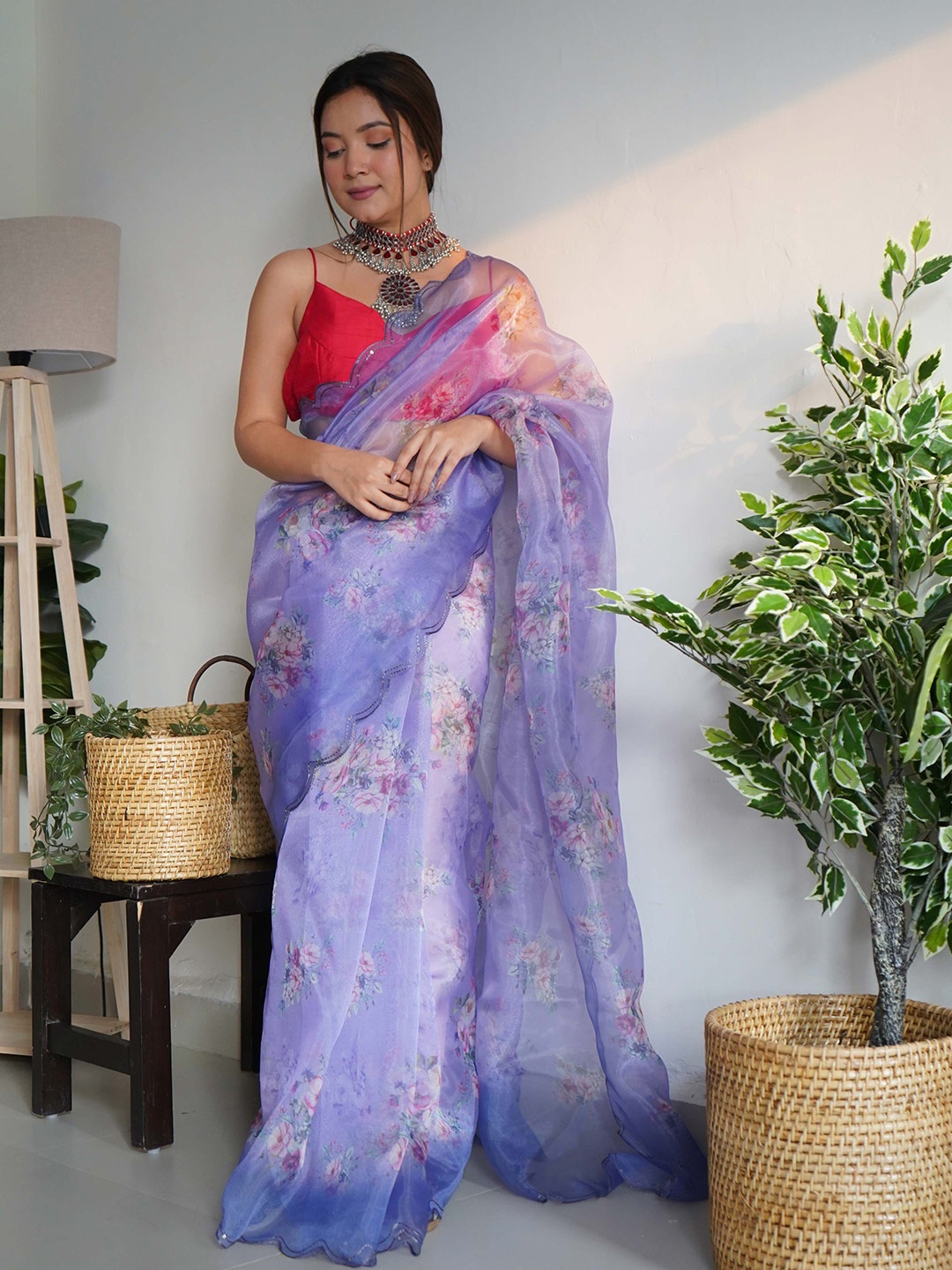 

VAMSEE Floral Embroidered Organza Saree, Blue