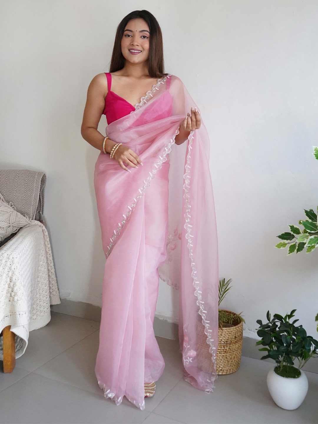 

VAMSEE Beads and Stones Organza Saree, Pink