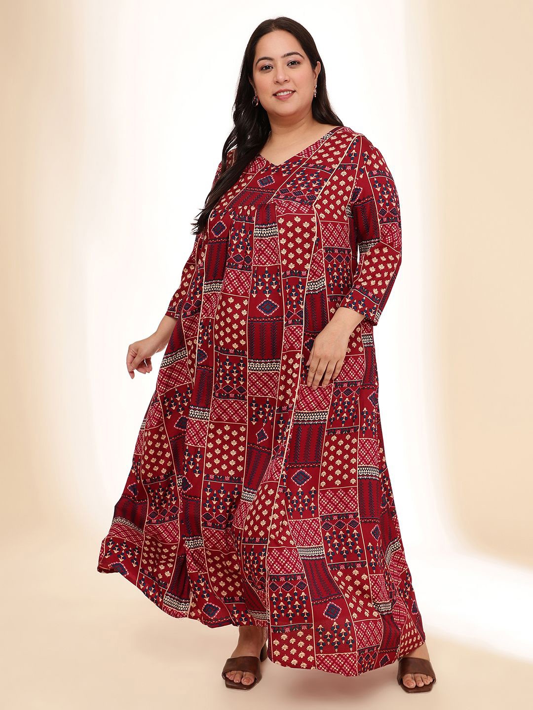 

URG Print Plus Size Printed Maxi Dress, Maroon