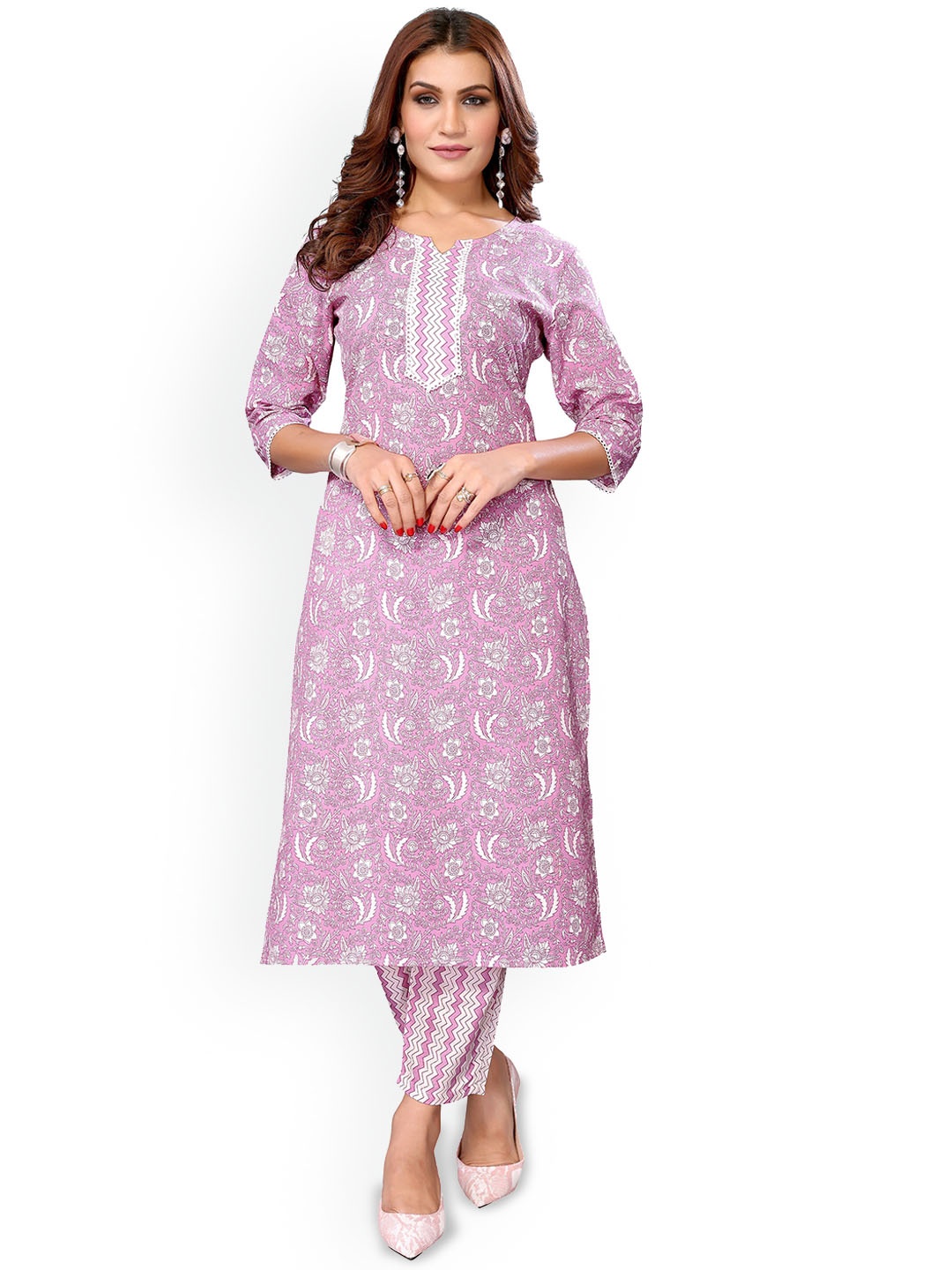 

VIRICA Floral Printed Round Neck Linen Straight Kurta with Trousers, Pink