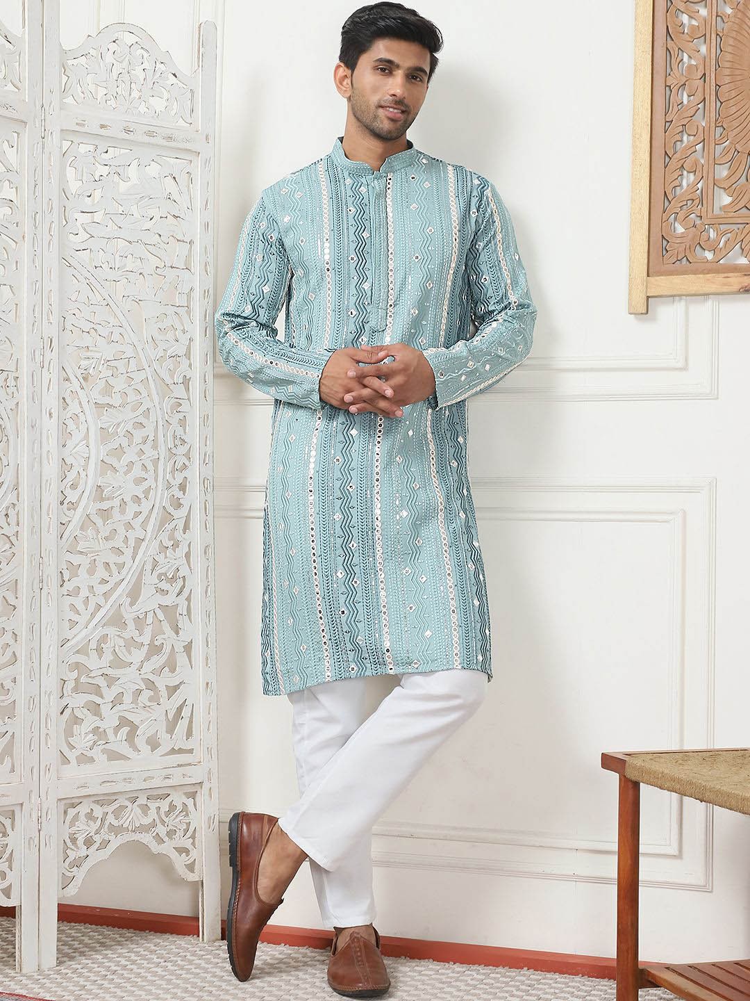 

Anouk Embroidered Regular Mirror Work Kurta with Pyjamas, Blue