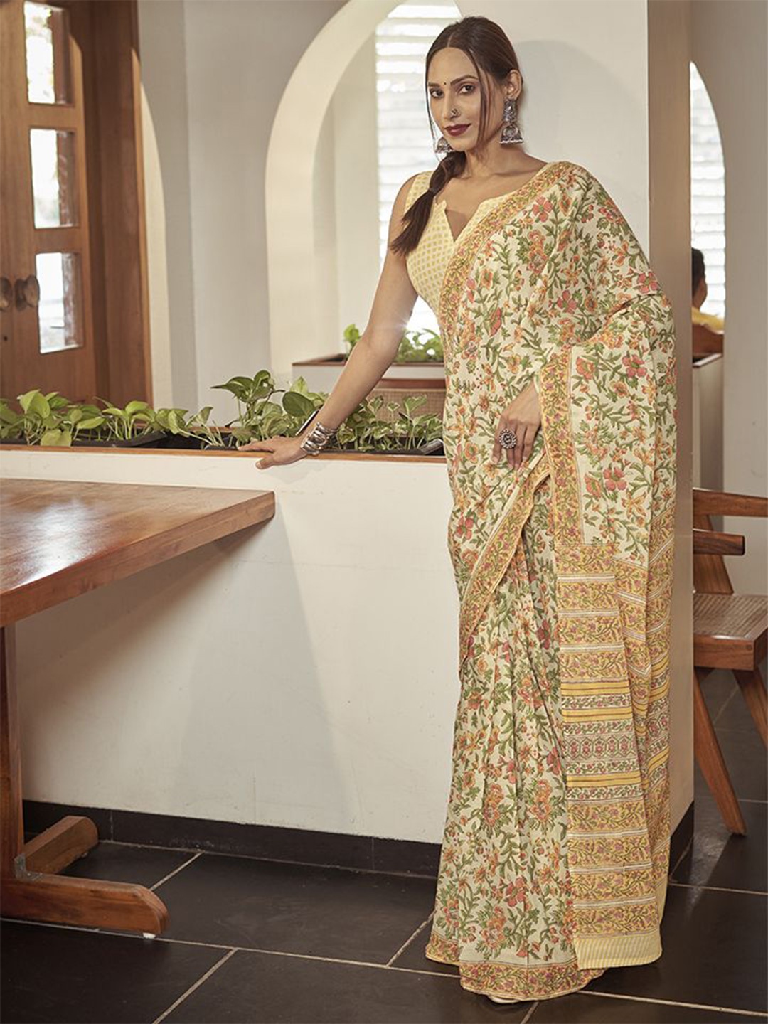 

Kalista Floral Pure Cotton Ready to Wear Bagru Saree, Yellow