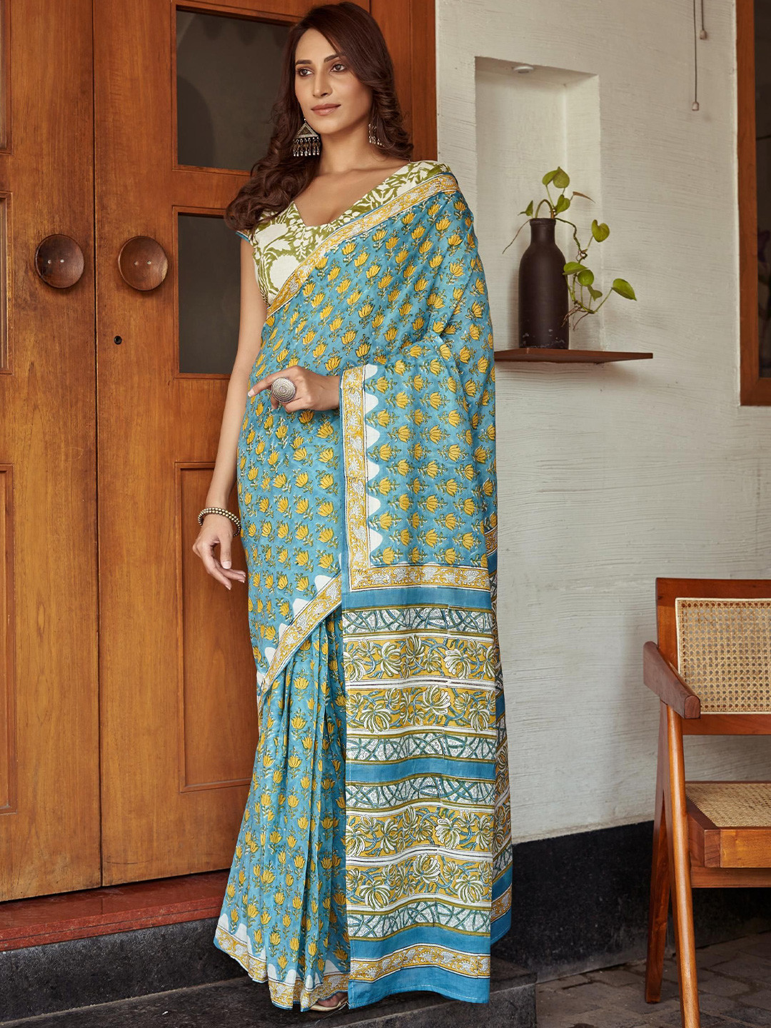 

Kalista Floral Pure Cotton Ready to Wear Bagru Saree, Turquoise blue