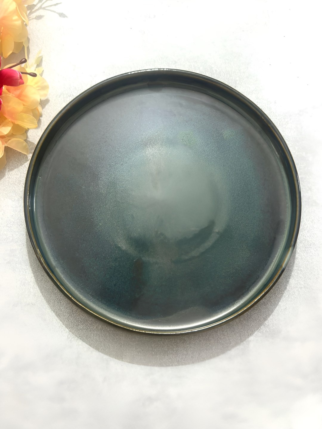 

Lupaava Green & Gold Toned Abstract Printed Ceramic Microwave Safe Dinner Plate
