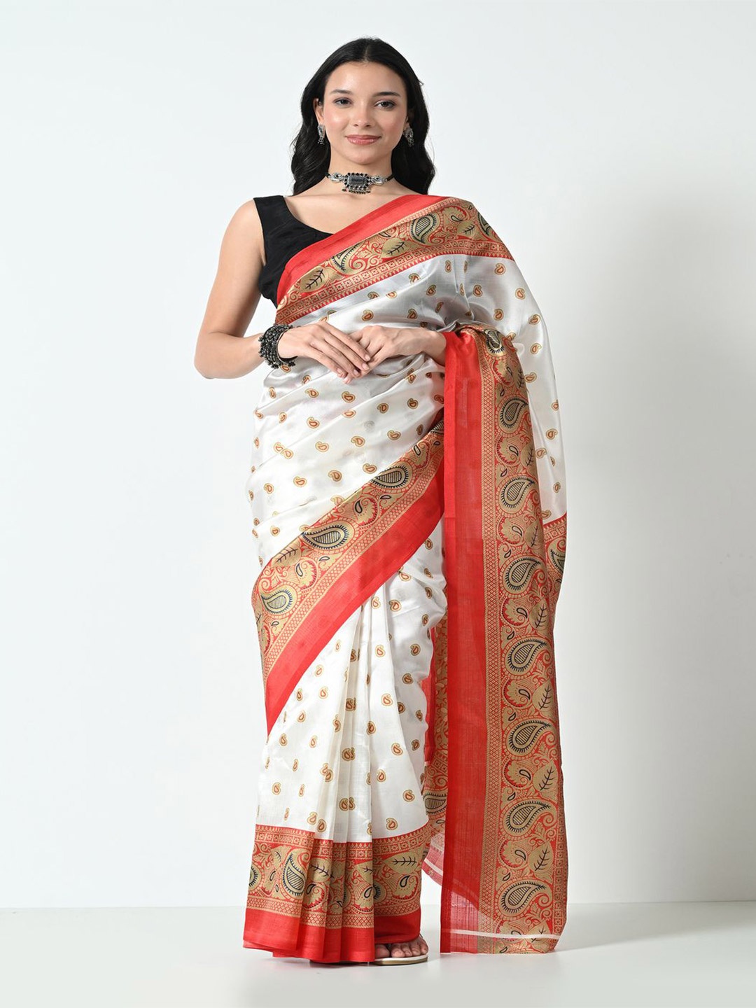 

CLAFOUTIS Ethnic Motif Zari Woven Bhagalpuri Saree, White