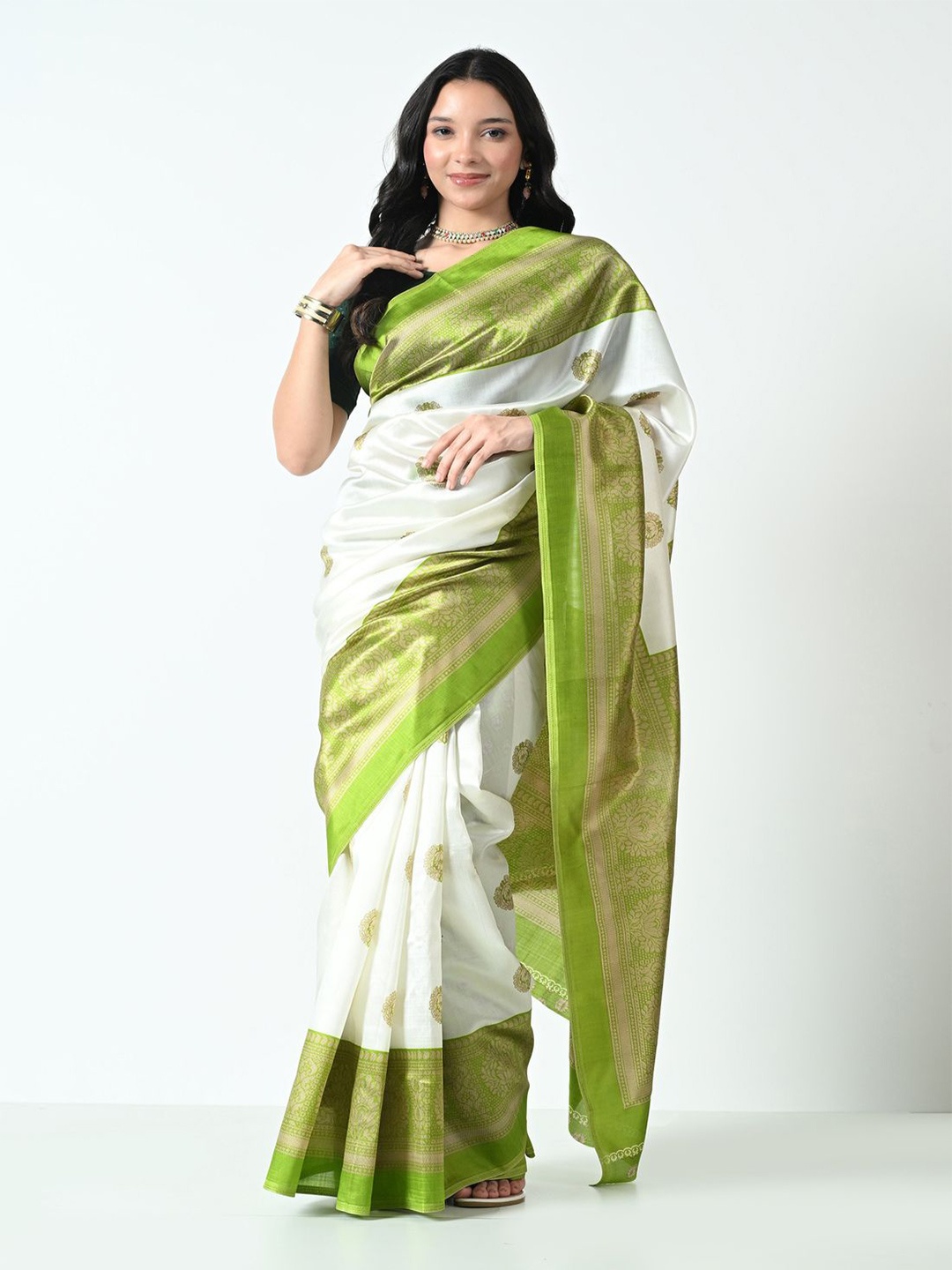 

CLAFOUTIS Ethnic Motifs Zari Woven Bhagalpuri Saree, Green