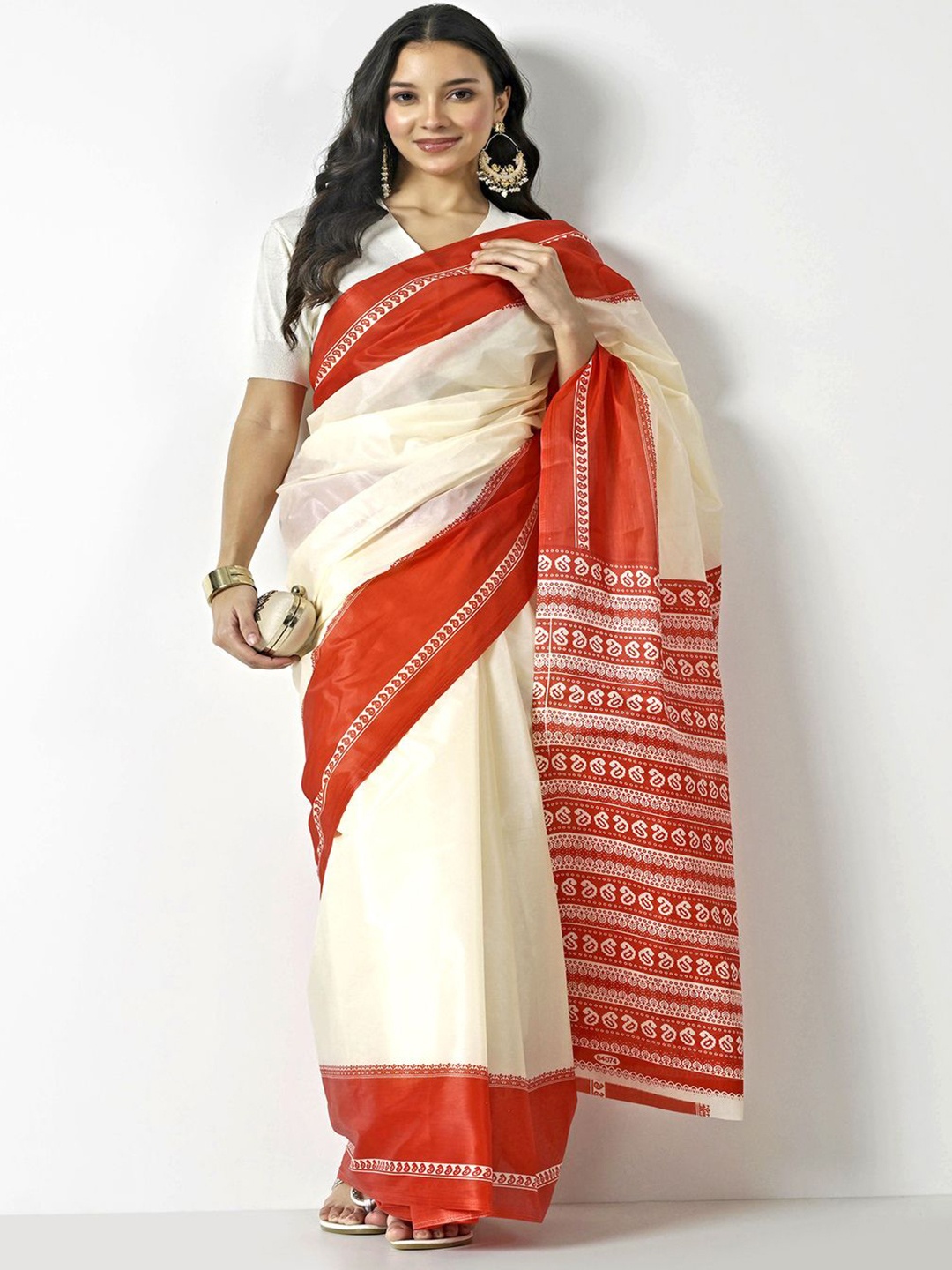 

CLAFOUTIS Ethnic Motifs Bhagalpuri Saree, Red