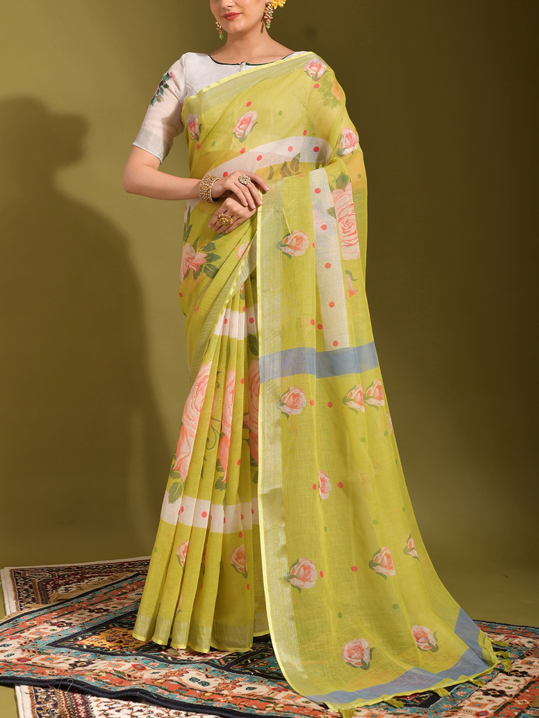 

Manu Designer Floral Pure Linen Saree, Lime green