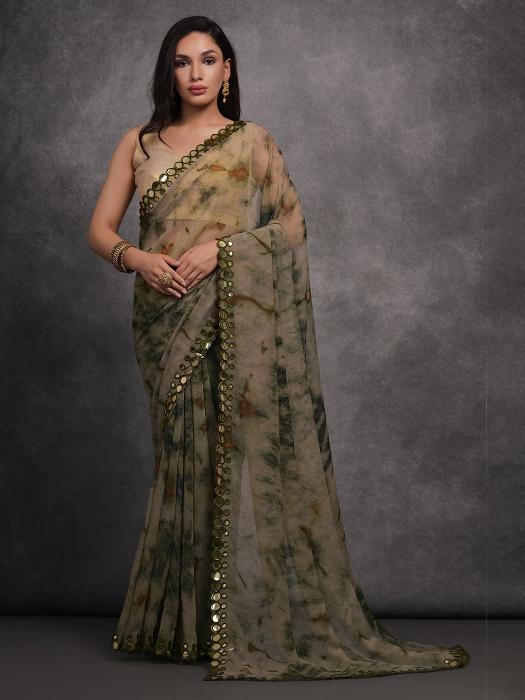 

Manu Designer Tie & Dye Mirror Work Pure Georgette Saree, Green