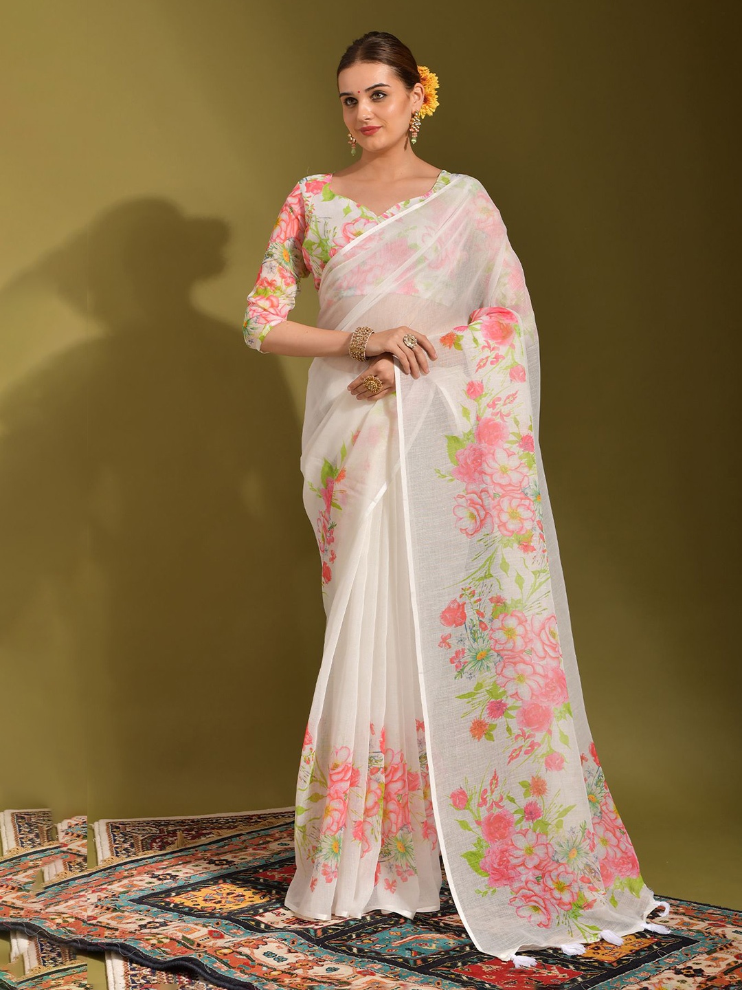 

Manu Designer Floral Pure Linen Saree, White