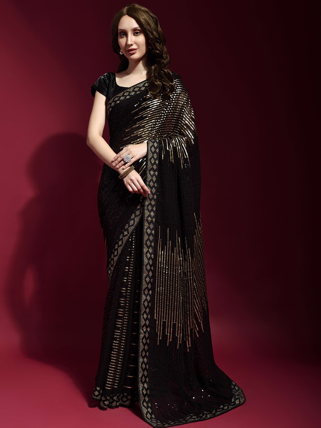 

CANIZZARO Sequinned Embellished Pure Georgette Heavy Work Saree, Gold