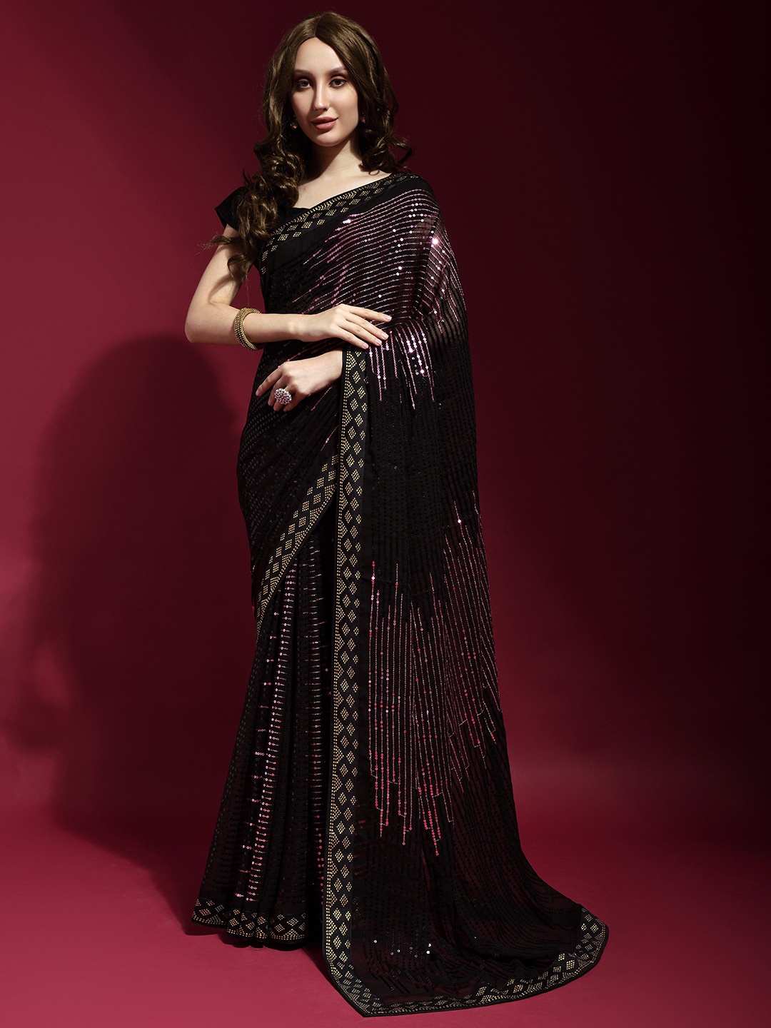 

CANIZZARO Embellished Sequinned Pure Georgette Heavy Work Saree, Black