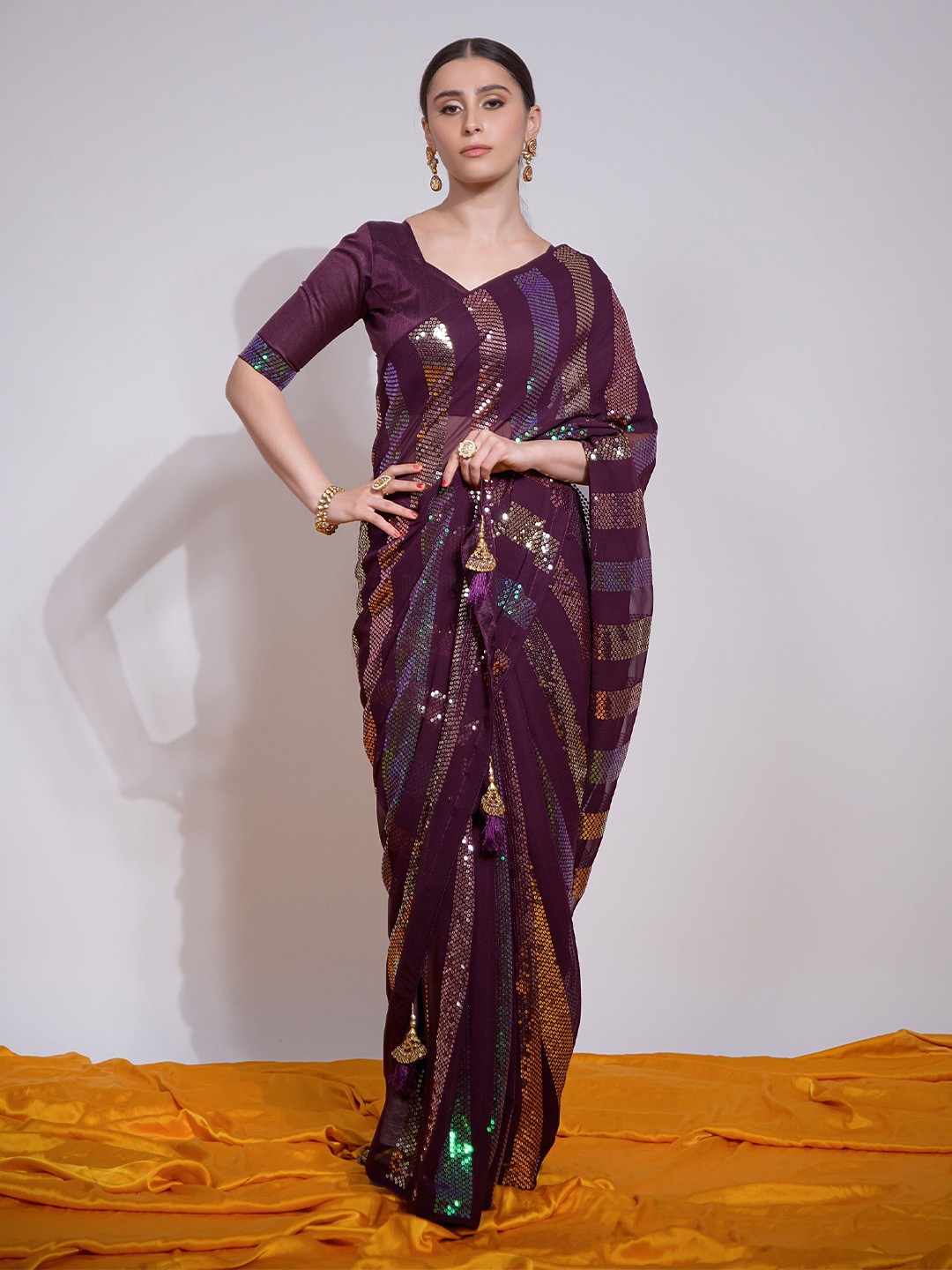 

CANIZZARO Embellished Sequinned Pure Georgette Saree, Magenta