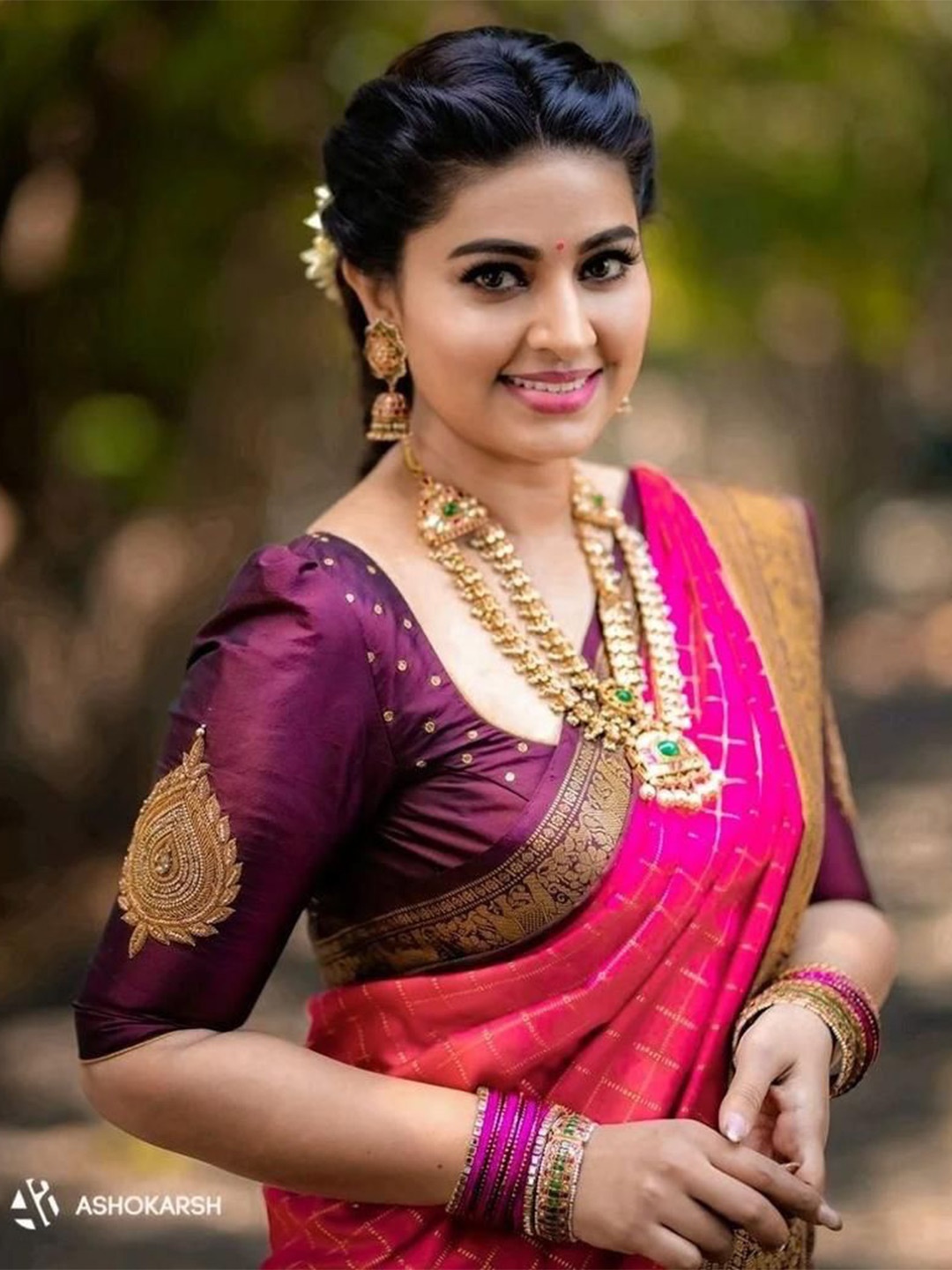 

revika Woven Design Zari Pure Silk Kanjeevaram Saree, Pink