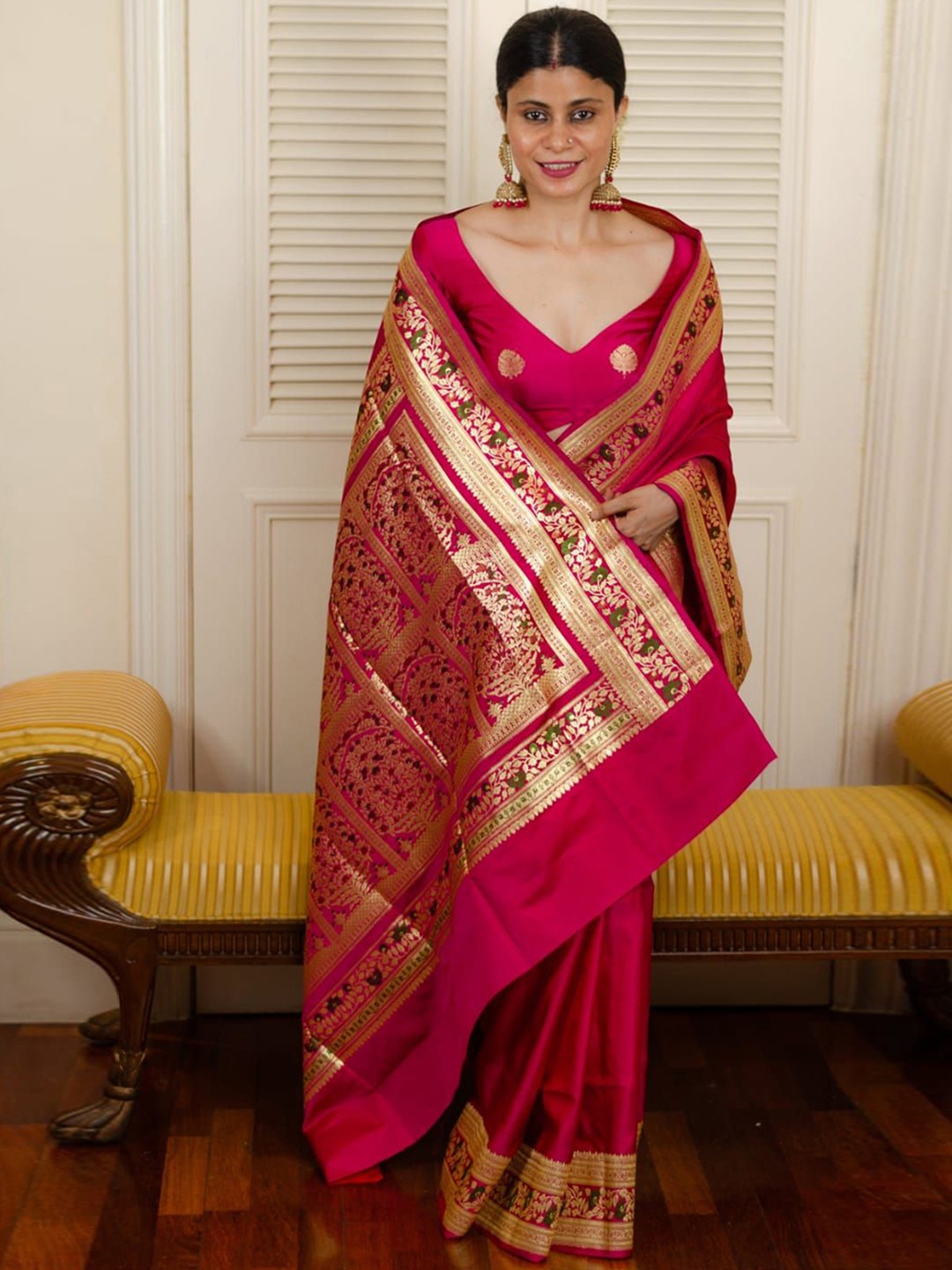 

revika Woven Design Zari Pure Silk Kanjeevaram Saree, Pink