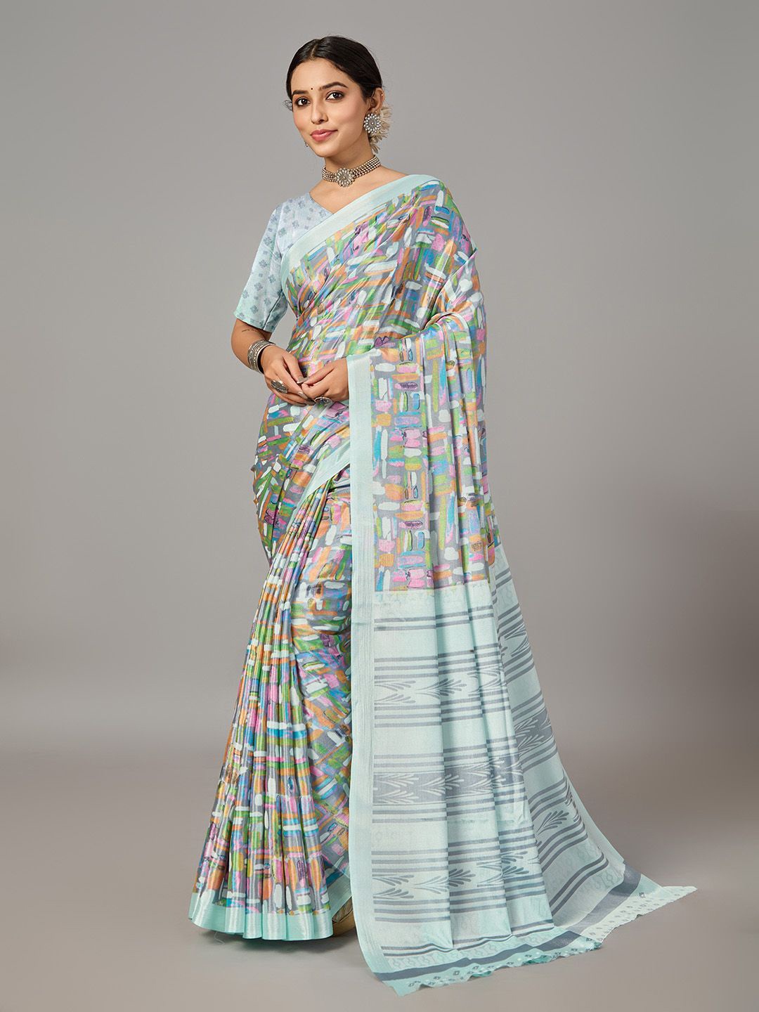 

NIRMAL CREATION Geometric Solid Border Saree, Blue