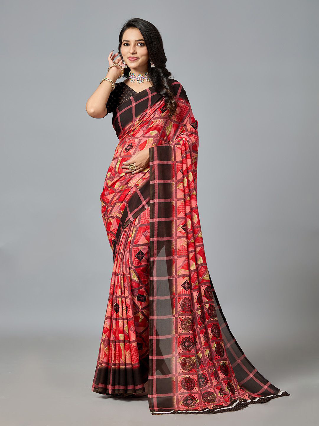 

NIRMAL CREATION Geometric Saree with Blouse, Red