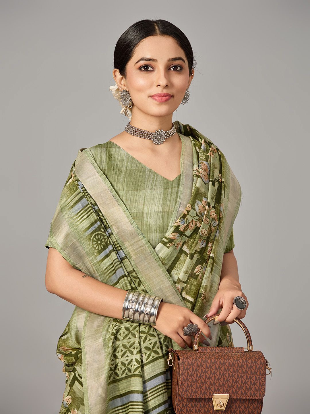 

NIRMAL CREATION Floral Pure Cotton Saree, Green