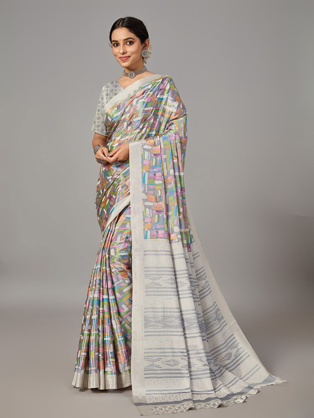 

NIRMAL CREATION Geometric Printed Saree, Grey