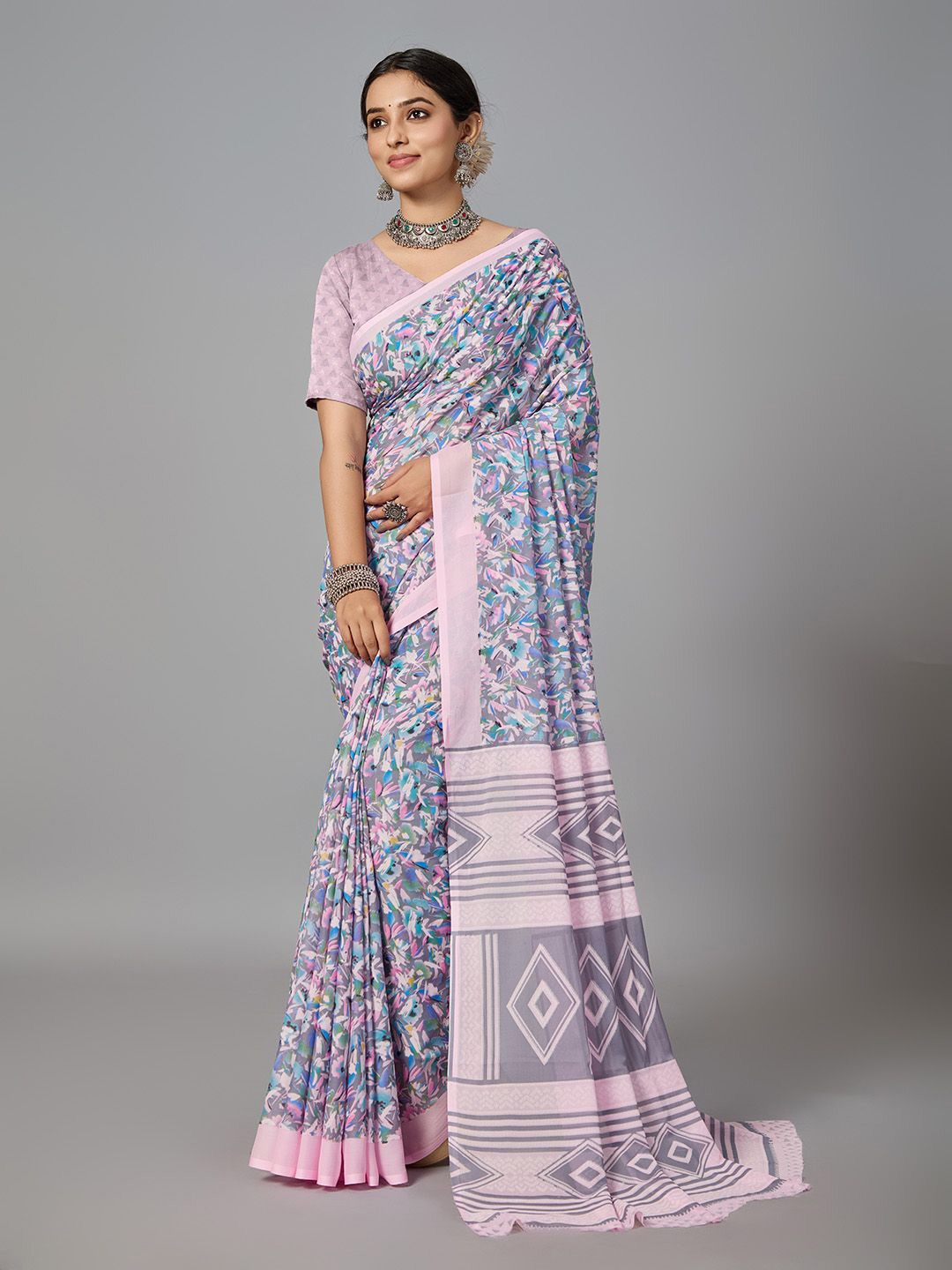 

NIRMAL CREATION Ethnic Motifs Solid Saree, Pink