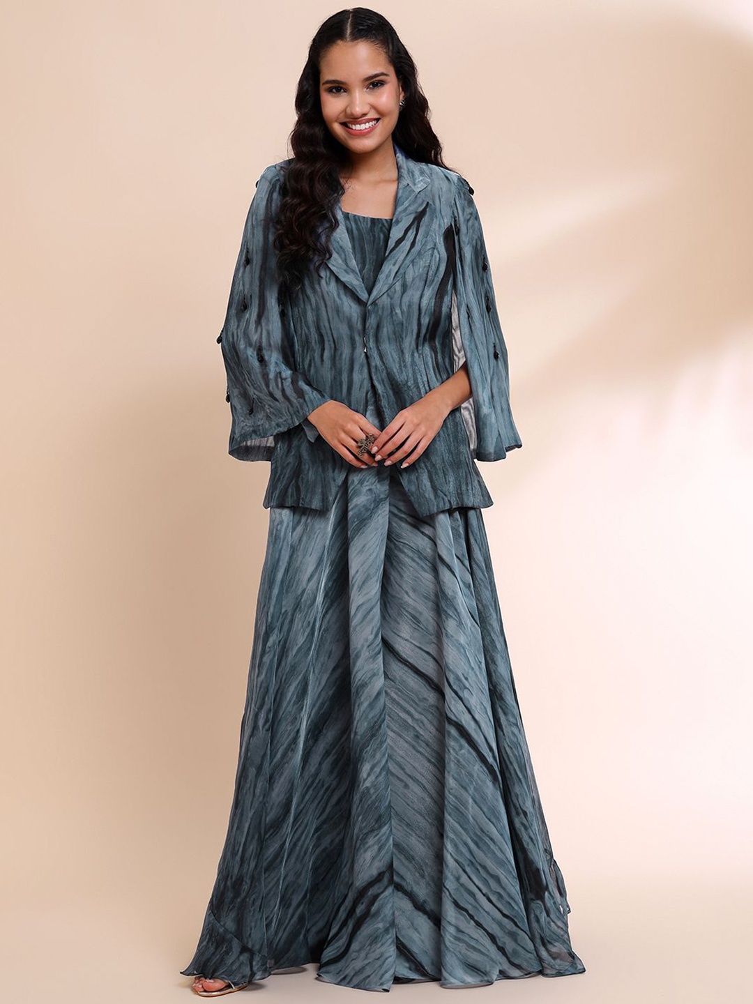 

RIRASA Kaveri Printed Top With Jacket & Palazzo, Grey