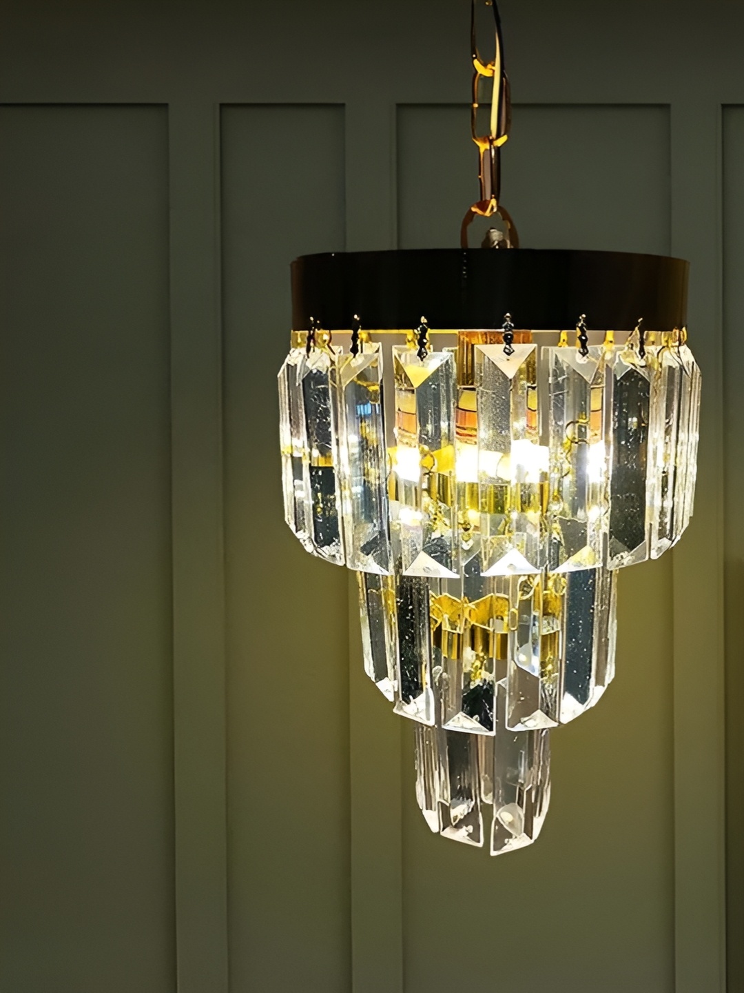 

SHRI MAHAL ANTIQUES Transparent & Black Textured Metal Contemporary Ceiling Lamp