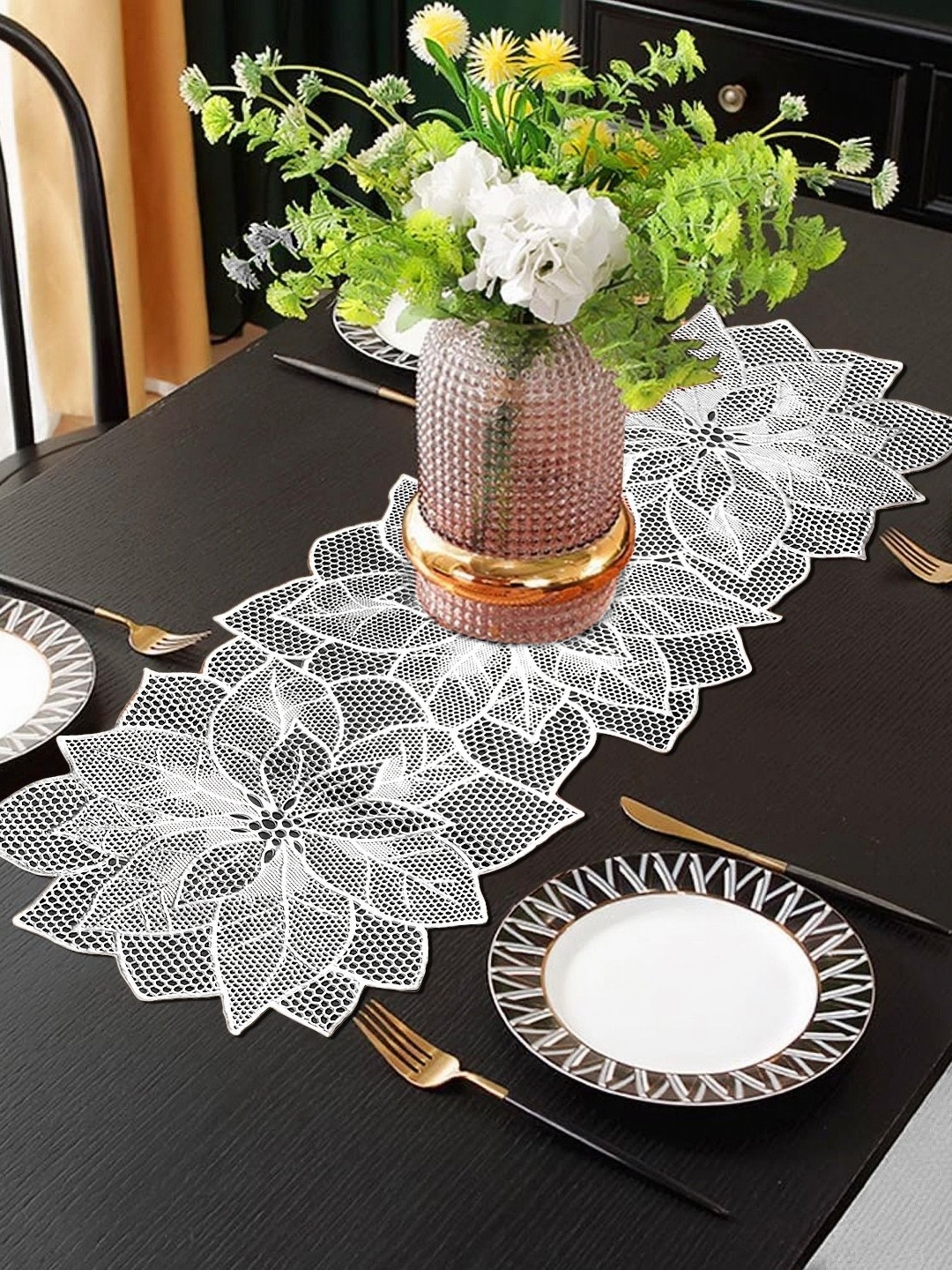 

LooMantha Silver Toned Textured Floral Table Runners